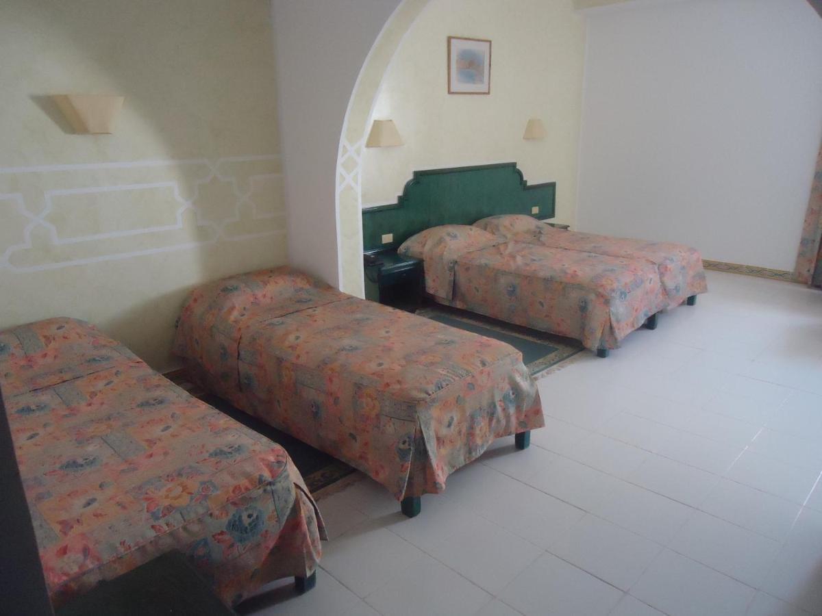 Hotel Mezri Монастир Экстерьер фото